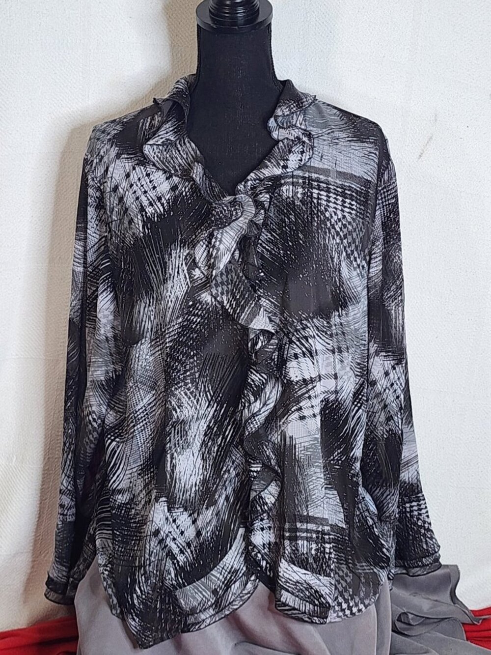 Chico's Black Grey White Sheer Poly Ruffle Bell Sleeve Button Up Top Chico 3 XL
